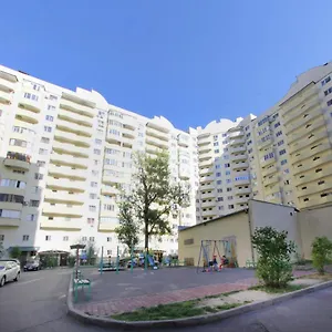 quartira-s-shicarnym-vidom-s-12-ataja-vozle-osero-sairan.hotels-of-almaty.com/